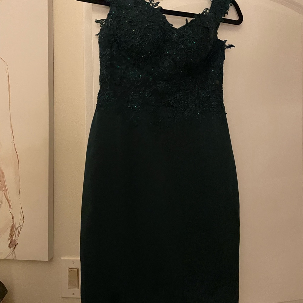 Elegant Green Lace Dress